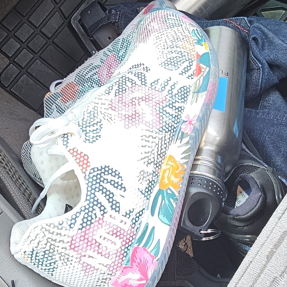 NOBULL White Knit Sneakers with Multicolor Floral Print M8 W9.5